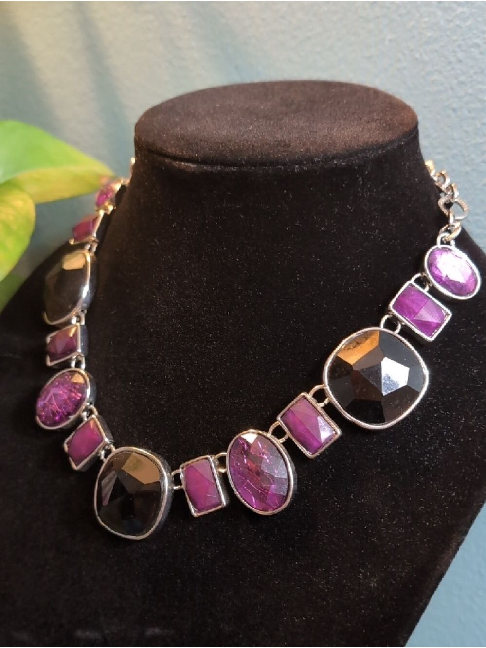 White House Black Market Purple and Black Faceted Statement Necklace